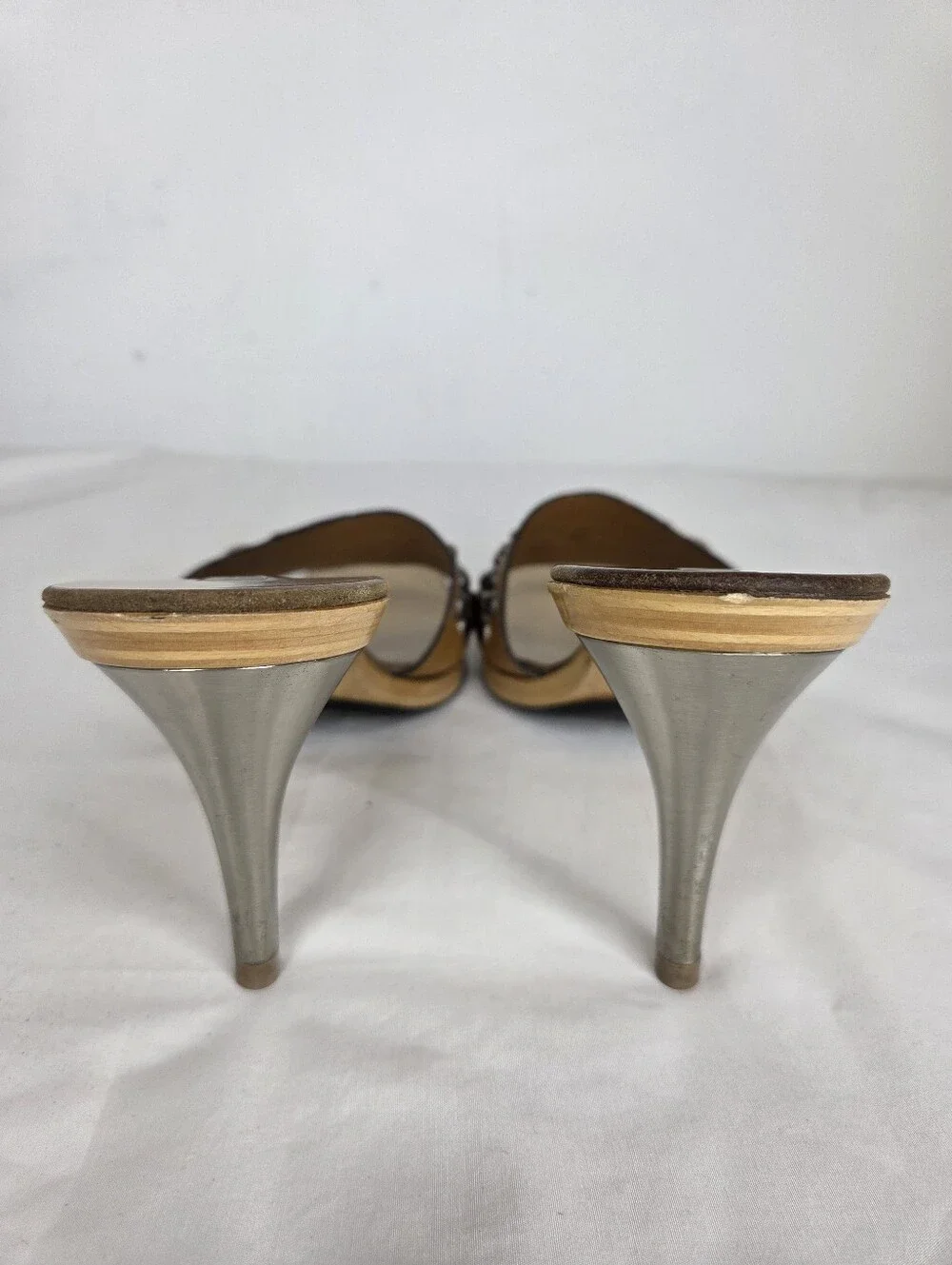 Mario Bologna Size 40 Studded Tan Slide Mules with Multicolor Gem Accents - Picture 3 of 14